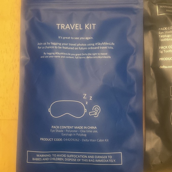 Delta travel kit and comfort kit. With eye shades earplugs and toothbrush. NWT - Picture 2 of 4